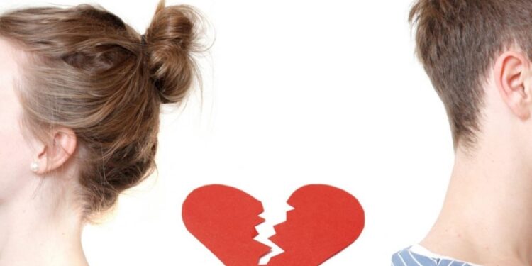 15 Tips For Dealing With A Breakup