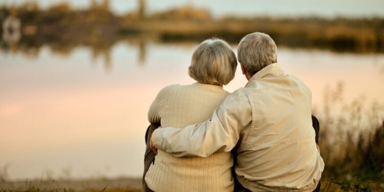 The 10 Main Reasons For Why Elderly Couples Show Genuine Love