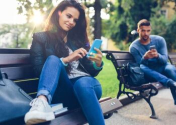 15 Tips On How To Tell If Your Guy Likes You